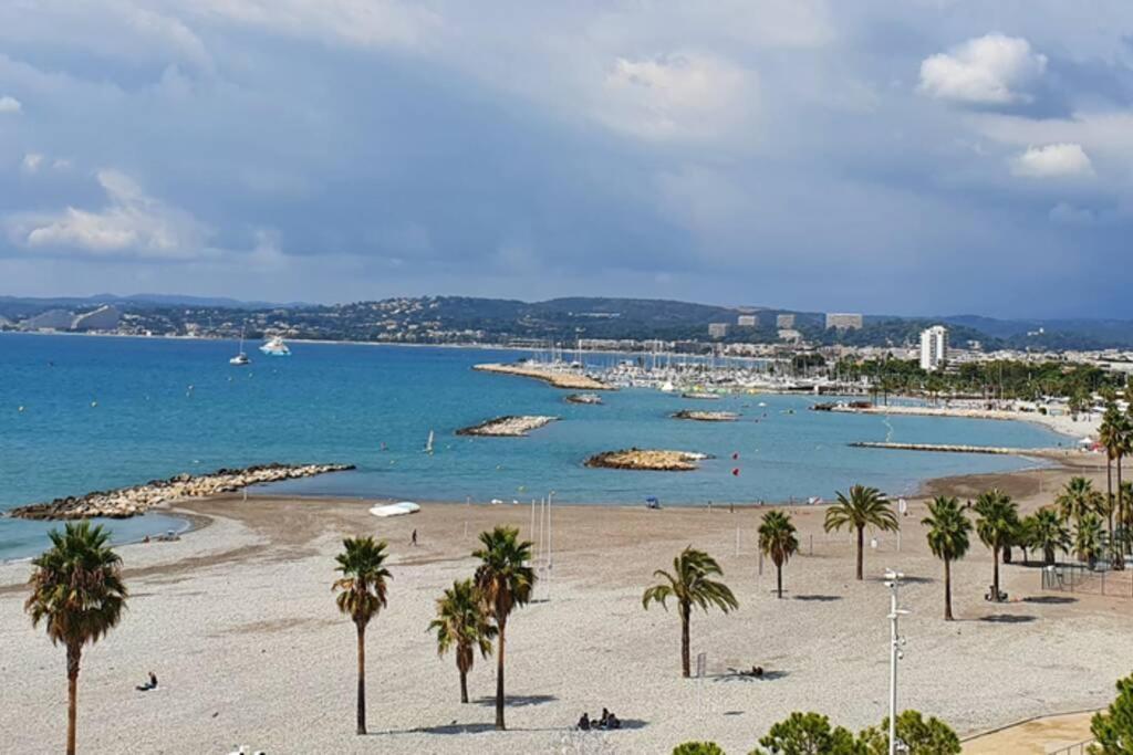 Superbe Appartement Plage Saint-Laurent Du Var Eksteriør billede